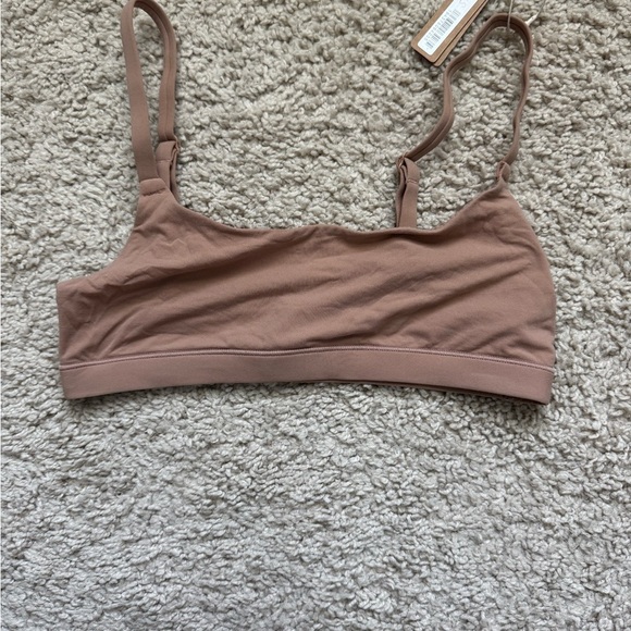 SKIMS Fits Everybody Scoop Bralette Sienna Size XS - Picture 2 of 5